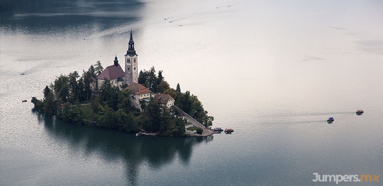 iglesia-bled-eslovenia-jumpers