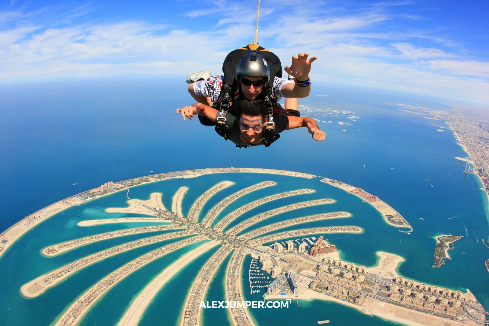 teletransportacion-posible-24horas-skydiving-dubai-alex-jumper